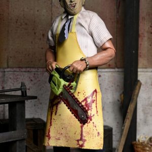 LEATHERFACE YELLOW APRON – THE TEXAS CHAINSAW MASSACRE CLOTHED FIGURA 20 CM (NECA)
