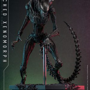 SCORCHED XENOMORPH - ALIEN ROMULUS HOT TOYS 1/6 FIGURA 44 CM
